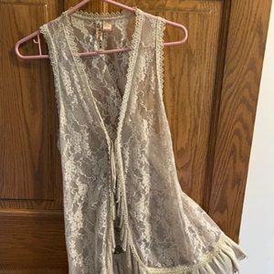 Lace vest